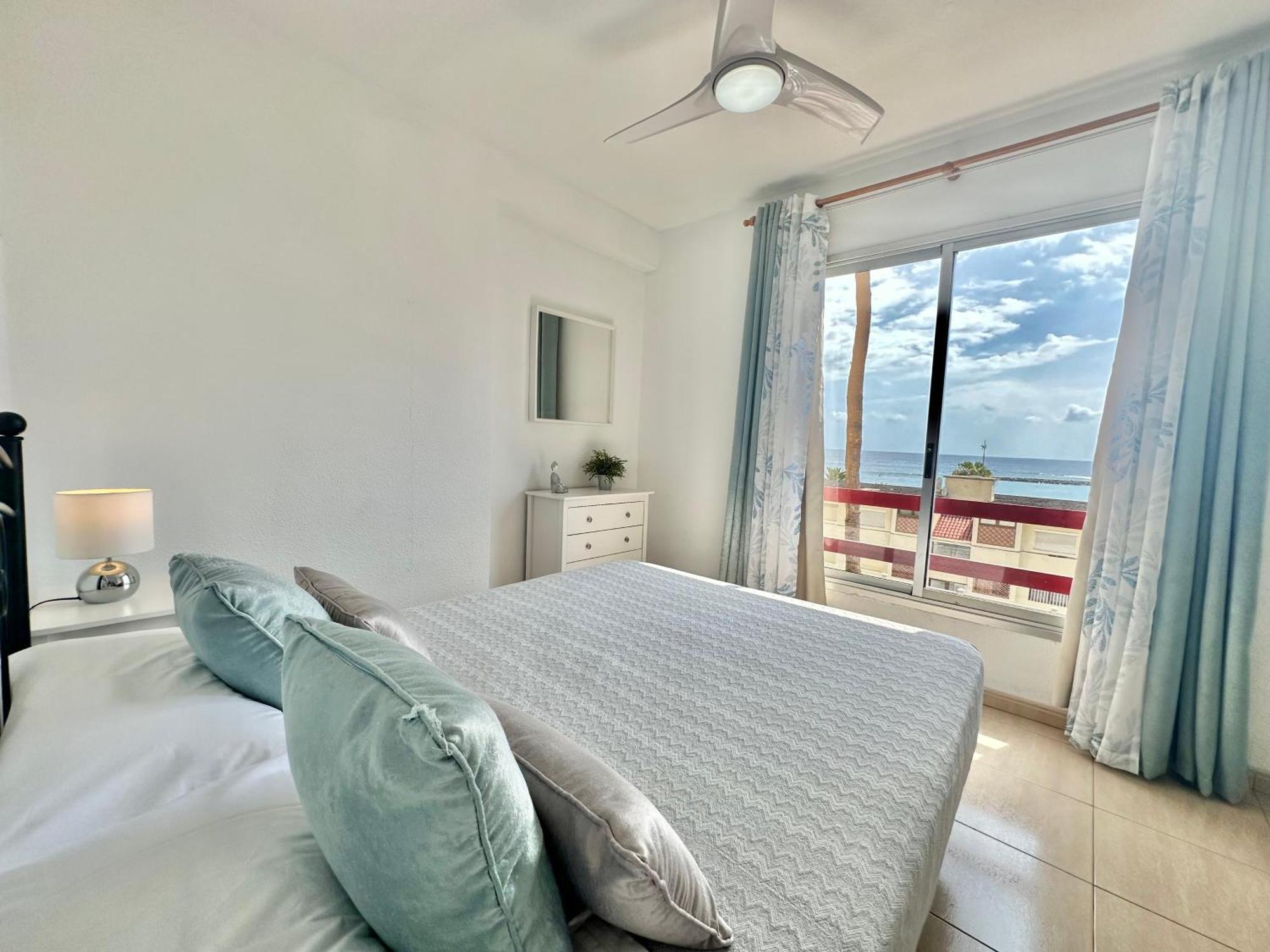 Sunbeach Apartment Arona  Extérieur photo