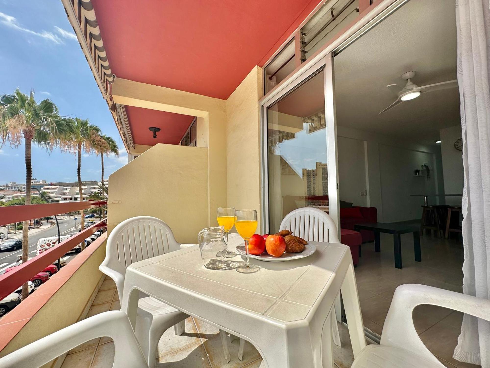 Sunbeach Apartment Arona  Extérieur photo