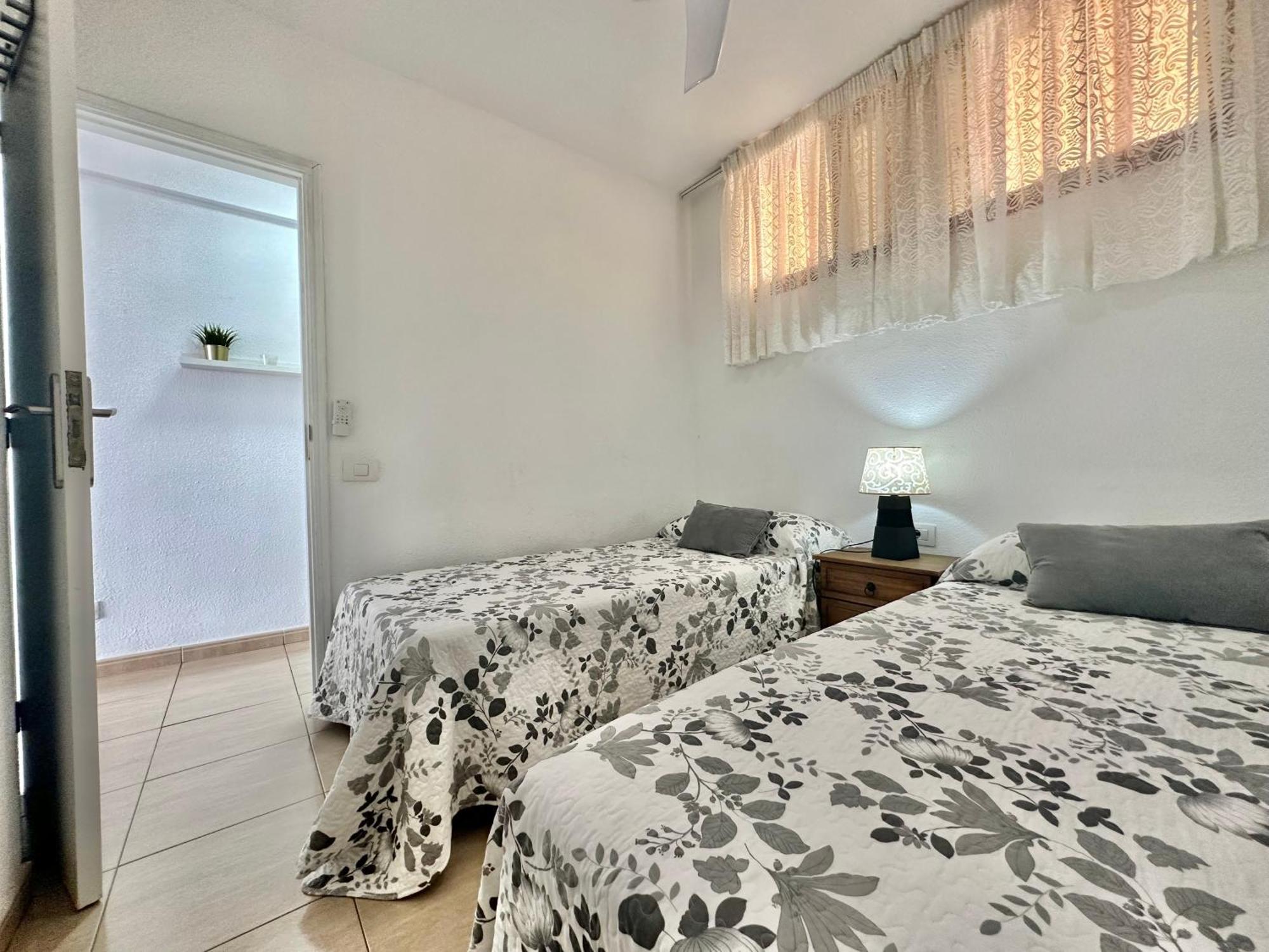 Sunbeach Apartment Arona  Extérieur photo